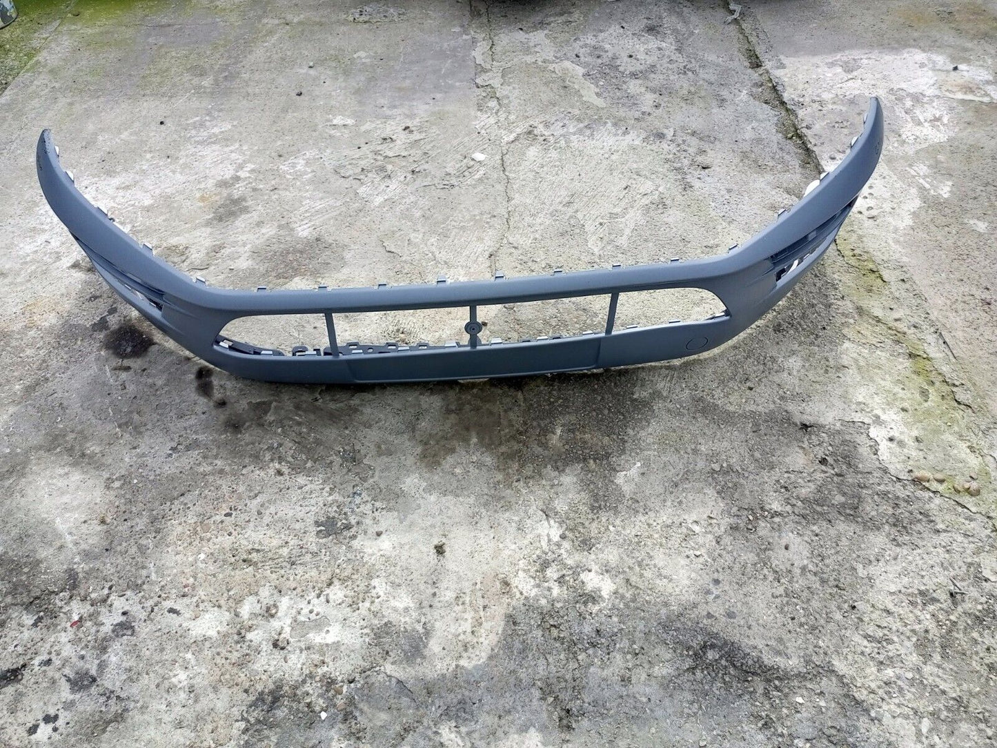 VOKSWAGEN GOLF MK7 2013-2017 FRONT BUMPER P/N:VG04176BAV