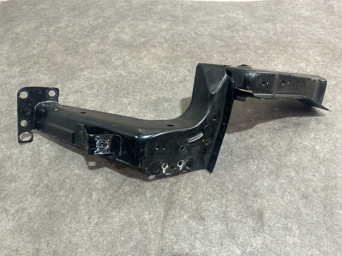 VAUXHALL ADAM E CHASSIS LEG; P/N: 13434390