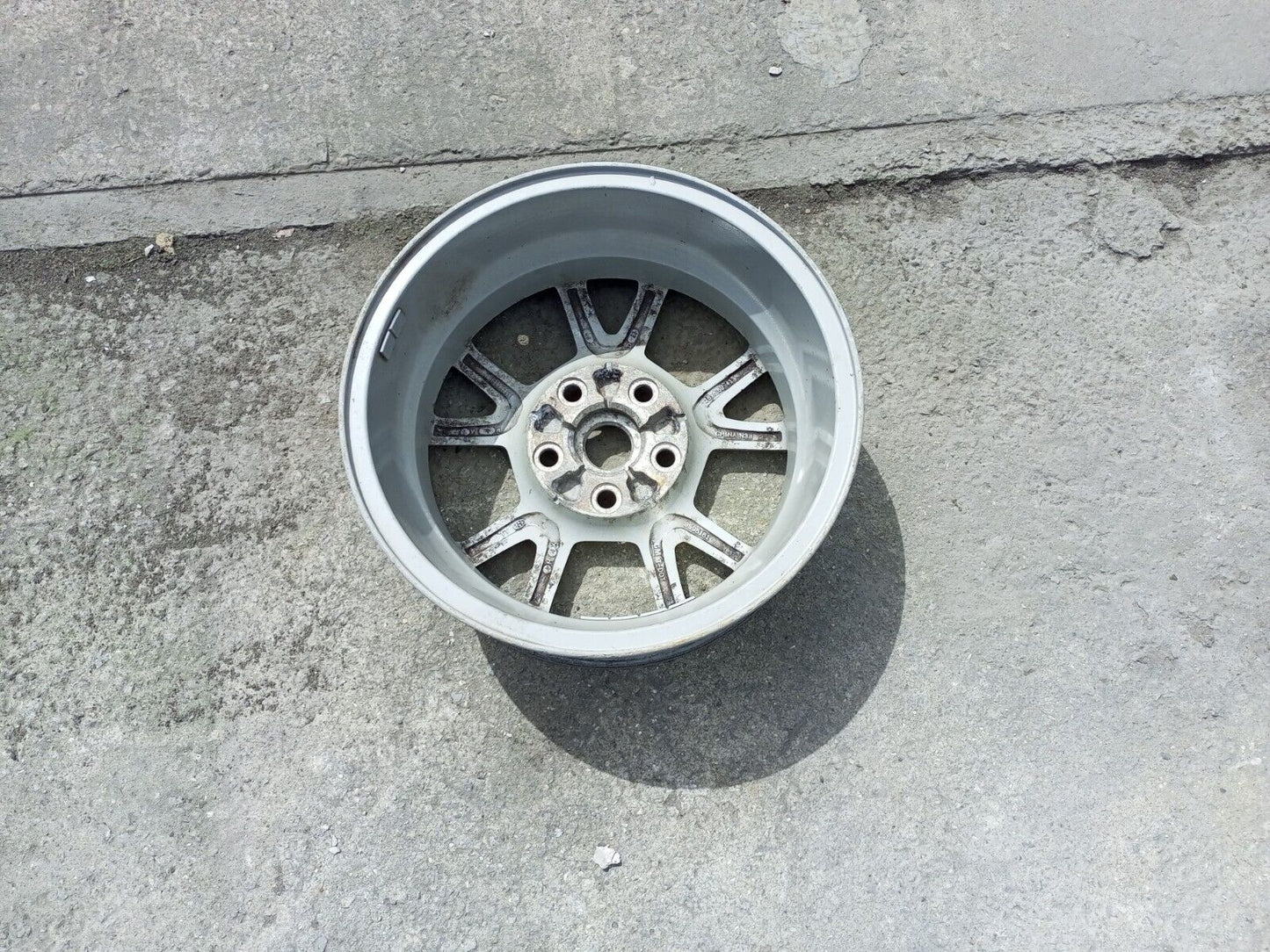 VAUXHALL INSIGNIA 16 INCH ALLOY WHEEL RIM P/N:9598181