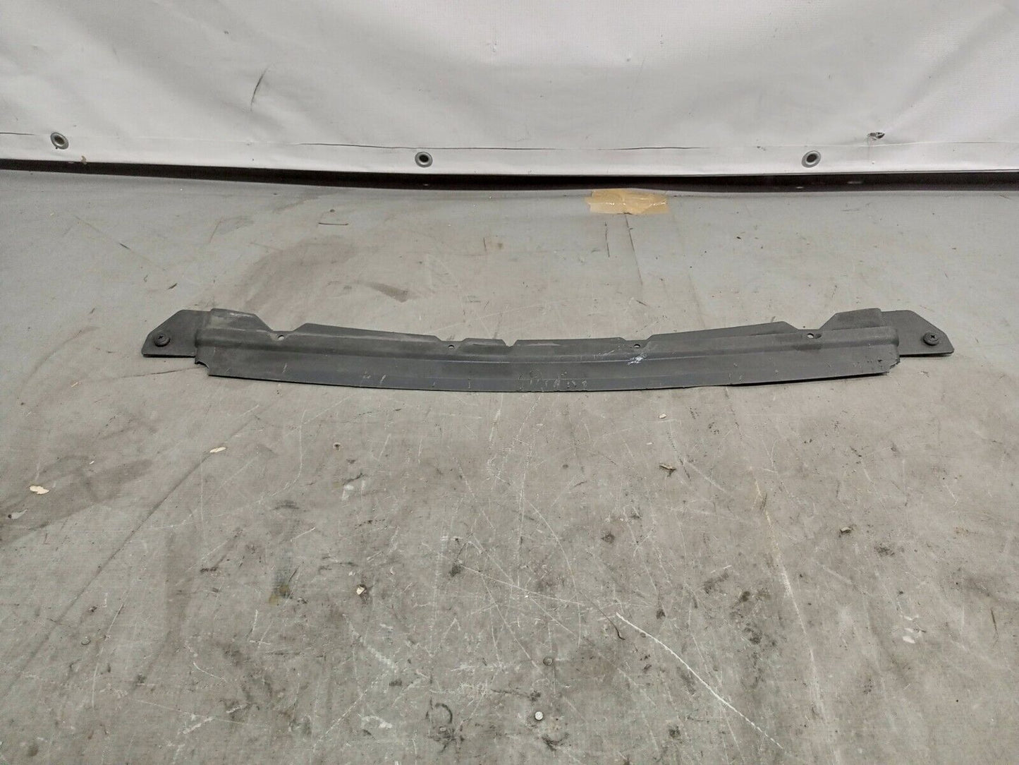 FORD FOCUS FRONT BUMPER RADIATOR GRILL UPPER COVER P/N:4M518138AE