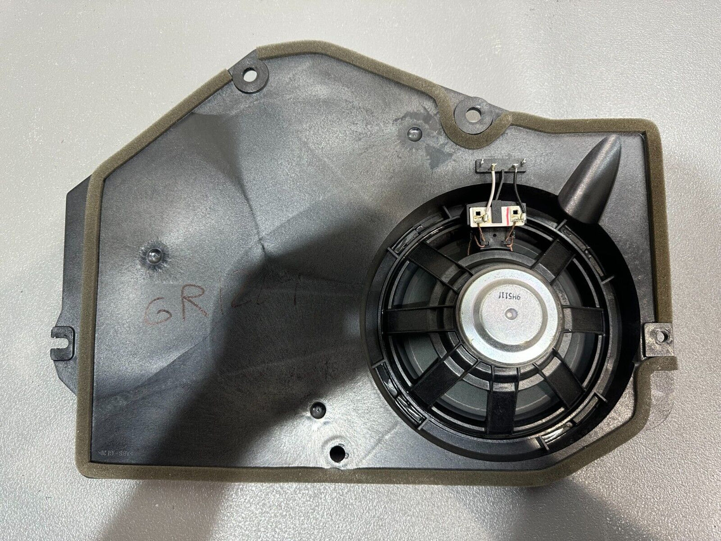 VOLVO C30 2007-2013 REAR RIGHT DOOR SPEAKER P/N: 31252250