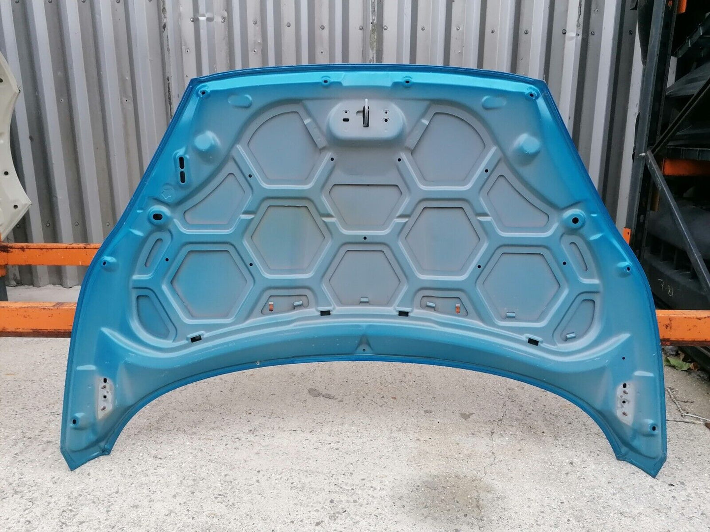 FORD FIESTA 2013-2017 BONNET IN BLUE GENUINE PART