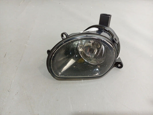 AUDI Q7 2007-2010 FRONT RIGHT HALOGEN FOG LIGHT P/N:8PO941700A