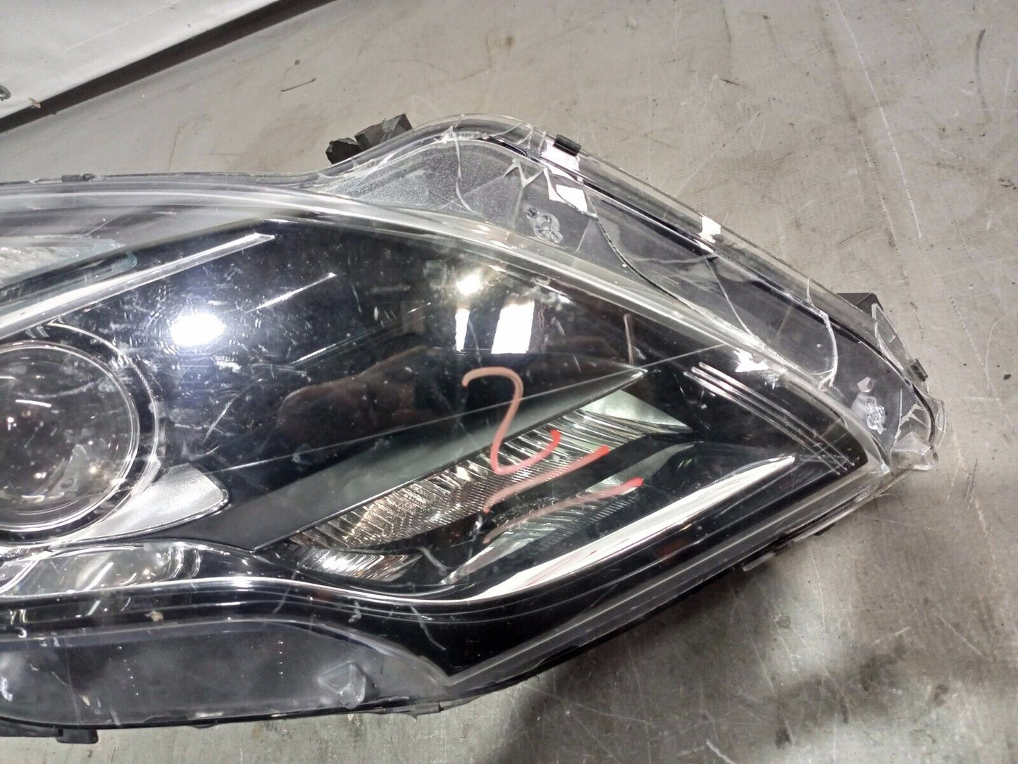 VAUXHALL ZAFIRA C 2012-2016 FRONT RIGHT SIDE HEADLIGHT P/N:39009024