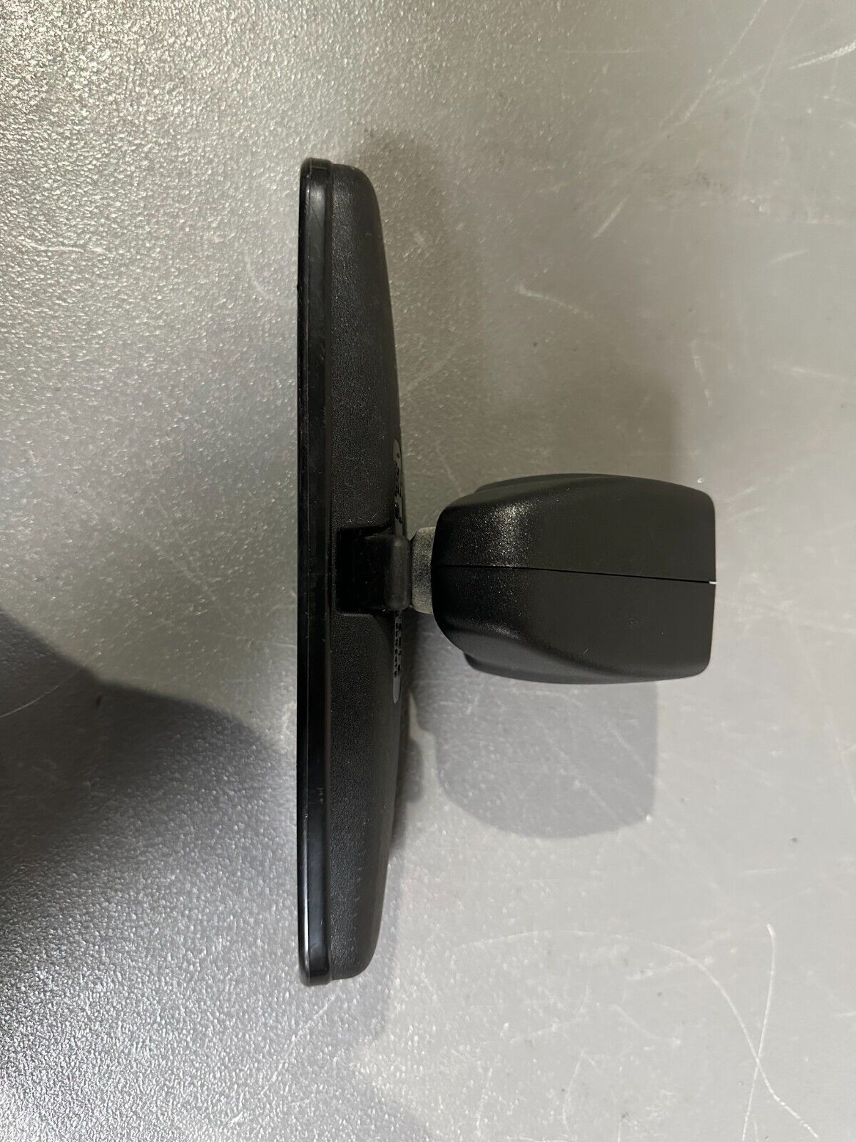 VOLVO C30 2009-2013 FRONT INTERIOR REAR VIEW MIRROR; P/N: 015478