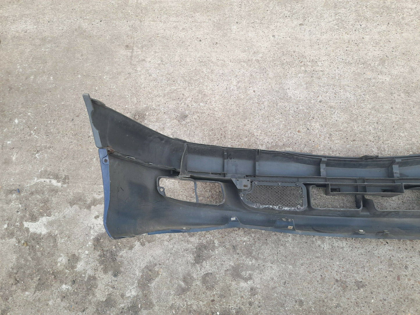 GENUINE TOYOTA AVENSIS 2000 FRONT BUMPER PN:5211905070