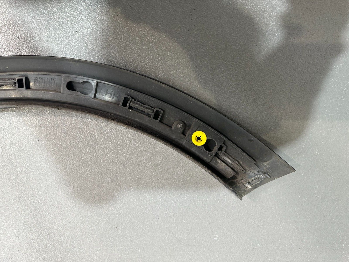 VOLVO C30 2007-2009 REAR LEFT WHEEL ARCH TRIM; P/N: 30779140