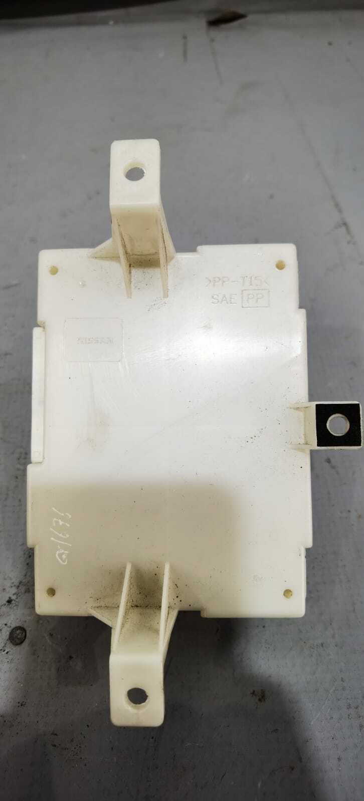 2010-2014 NISSAN JUKE F15 AIR CON HEATER CONTROL MODULE 27760 1KB0A