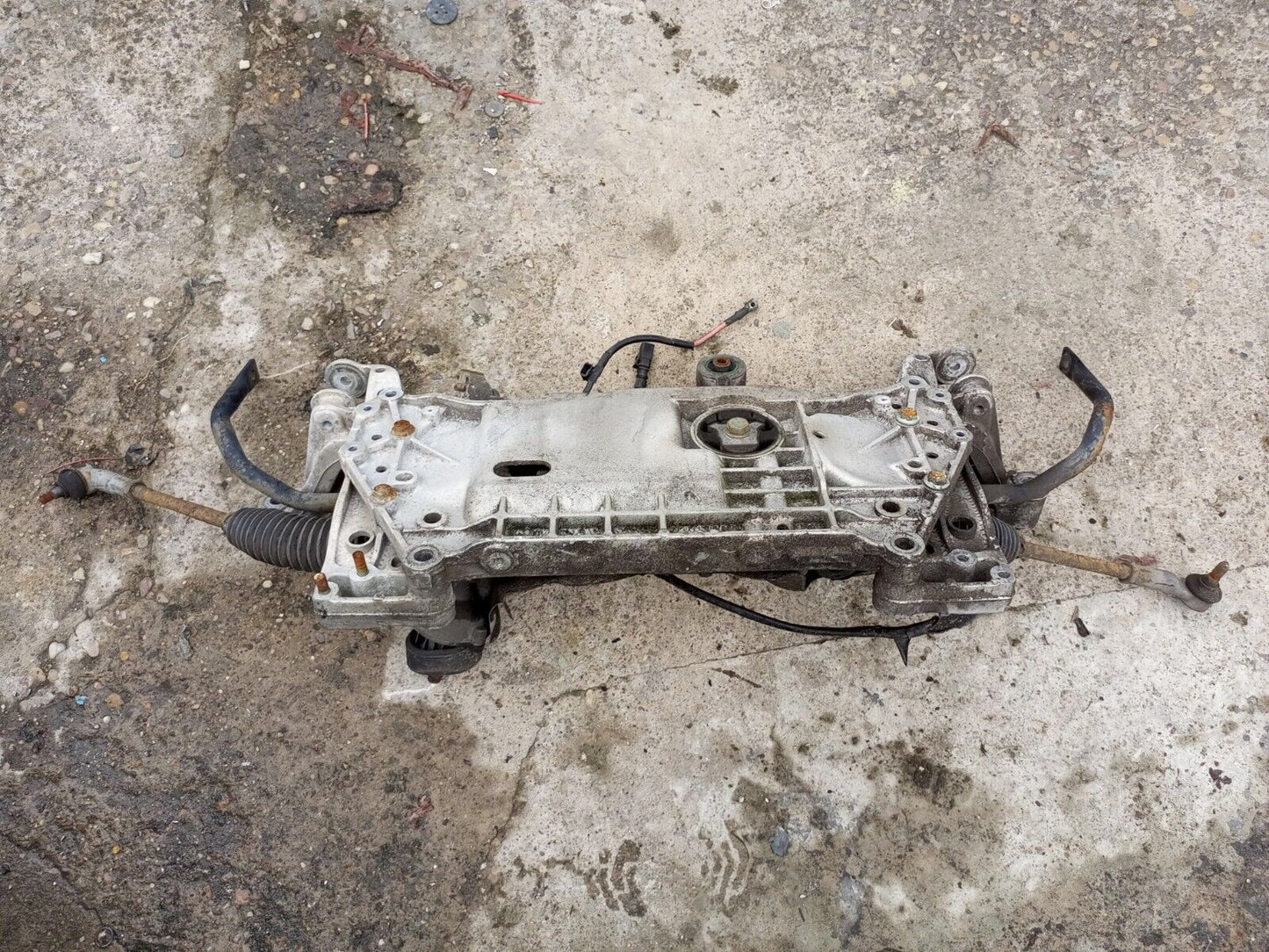 2005 AUDI A3 8FRONT SUBFRAME AND STEERING RACK