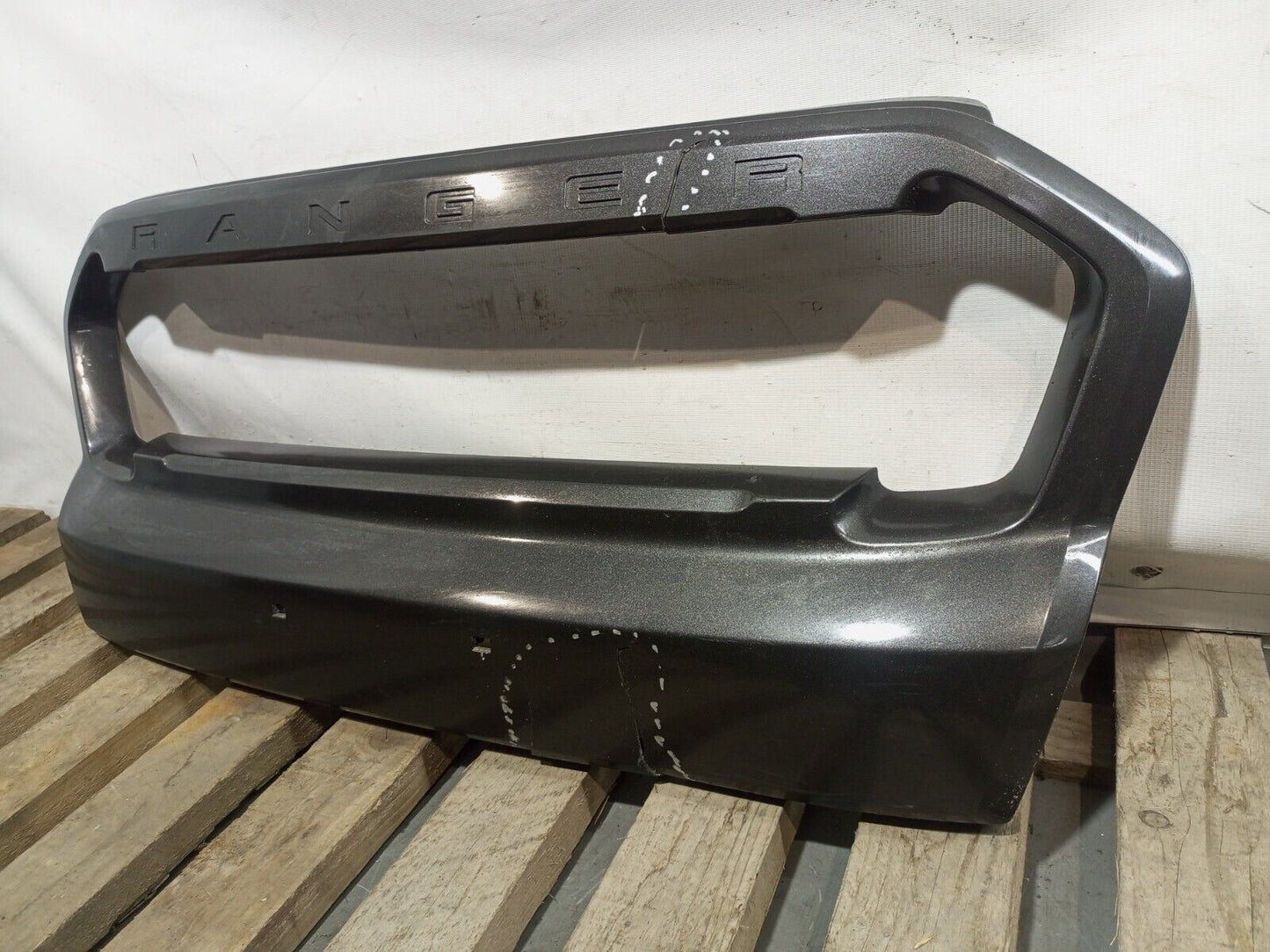 FORD RANGER 2016-2019 FRONT CENTER GRILL SURROND TRIM P/N:EB3B-8B189-B